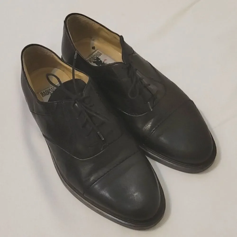 Michelle Oliveri Radioactive men's dress‎ shoes size 44